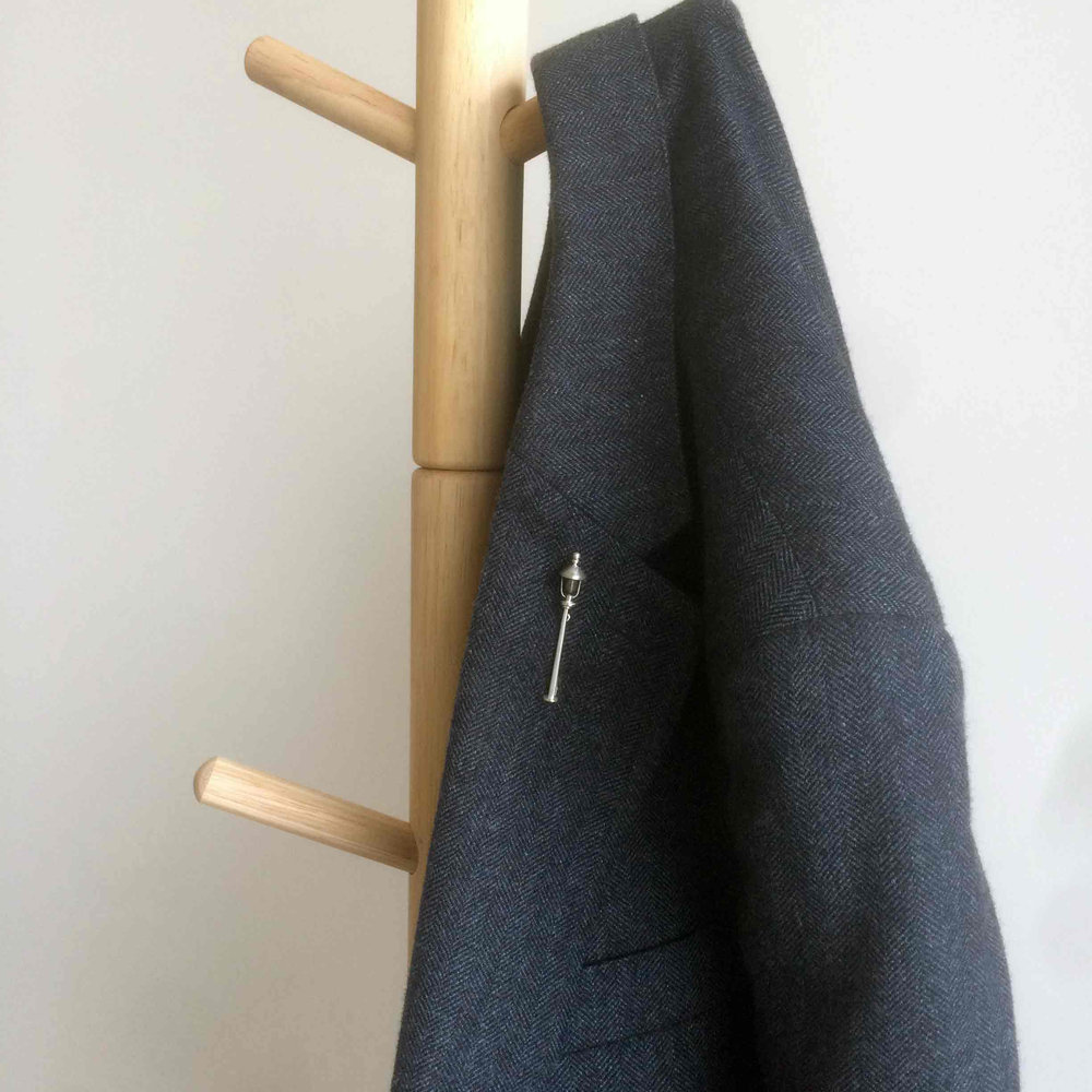 Lamp Post Pin