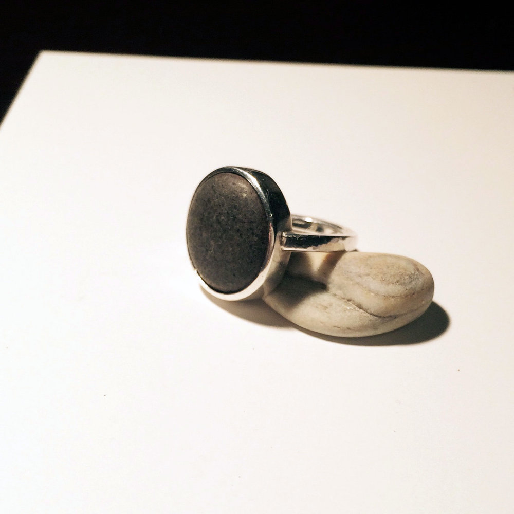 Pebble Ring